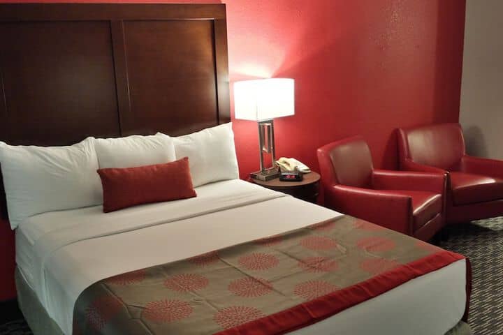 Room 41 of 72