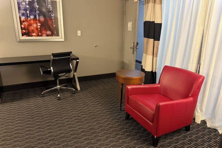 Room 14 of 72