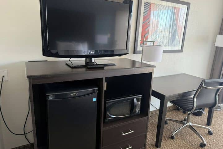Room 18 of 72